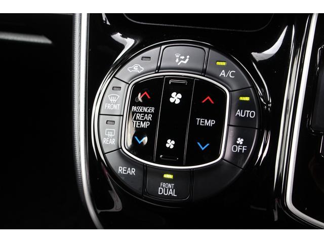 ヴォクシー ＺＳ　煌　純正９型ナビ　１２．１インチ後席モニター　モデリスタエアロ　トヨタセーフティセンス　両側電動スライドドア　Ｂｌｕｅｔｏｏｔｈ　ＬＥＤヘッドライト／フォグ　オートマチックハイビーム　フルセグ（16枚目）