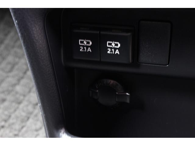 ヴォクシー ＺＳ　煌　純正９型ナビ　１２．１インチ後席モニター　モデリスタエアロ　トヨタセーフティセンス　両側電動スライドドア　Ｂｌｕｅｔｏｏｔｈ　ＬＥＤヘッドライト／フォグ　オートマチックハイビーム　フルセグ（22枚目）