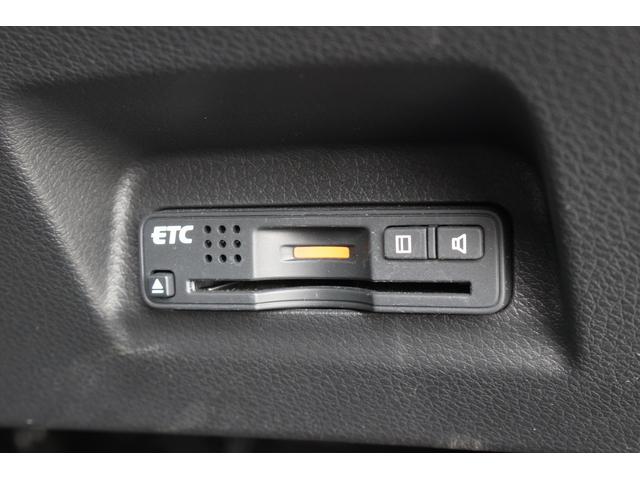 ジェイド ハイブリッドＸ　ホンダセンシング　外Ｆ／Ｓ／Ｒエアロ　メーカーナビ　バックカメラ　サイドカメラ　Ｂｌｕｅｔｏｏｔｈ接続　ＥＴＣ　ＵＳＢ接続　フルセグＴＶ　ＬＥＤヘッドライト　レーダークルーズコントロール　スマートキー（24枚目）