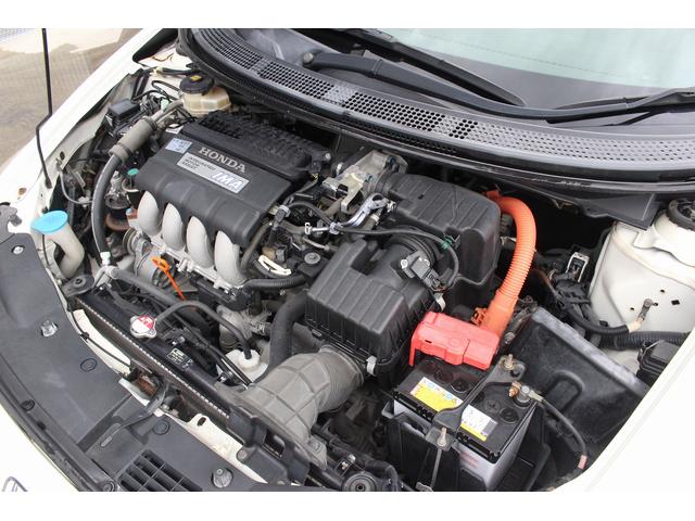 ＣＲ－Ｚ α　無限フロント／サイド／リアエアロ　無限グリル　無限リアウィング　ダウンサス　社外アルミ　純正ナビＴＶ　バックカメラ　前後ドライブレコーダー　ＥＴＣ　ＵＳＢ接続　ＨＩＤヘッドライト　スマートキー（30枚目）