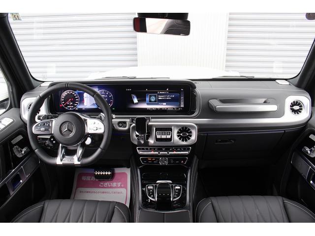 Ｇクラス Ｇ６３　ワンオーナー　左ハンドル　ＡＭＧ２２インチＡＷ　１２．３型ナビ　全周囲カメラ　Ｂｌｕｅｔｏｏｔｈ接続　ブルメスター　ブラックレザーシート　ベンチレーション　同色スペアカバー　サンルーフ（5枚目）