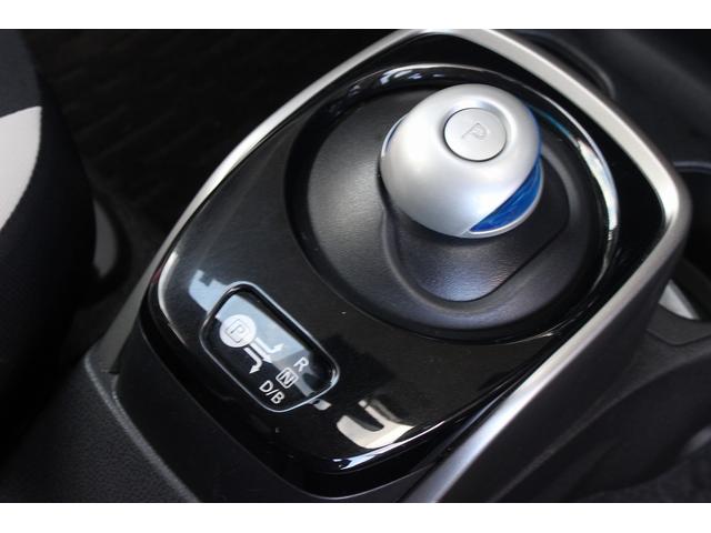 ノート e-パワー X 純正ナビ バックカメラ 純正エアロ エマージェンシーブレーキ レーンキープ ドライブレコーダー ETC フルセグ Bluetooth/USB接続 プッシュスタート&インテリキー(18枚目)