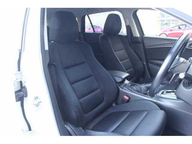 アテンザワゴン ＸＤ　１オーナー　レーダークルーズ　ＢＬＩＴＺ車高調　エンジンスターター　純正ナビ　バックカメラ　フルセグＴＶ　Ｂｌｕｅｔｏｏｔｈ接続　ＵＳＢ接続　ＥＴＣ　ドライブレコーダー　ＨＩＤヘッドライト　スマートキ（7枚目）