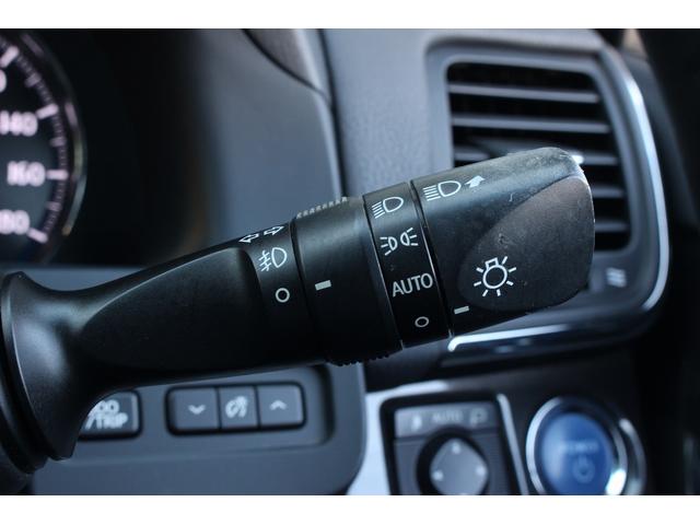 クラウンハイブリッド アスリートＳ　ＶＬＥＮＥフロント／サイド／リアエアロ　社外２０インチアルミ　純正ナビ　バックカメラ　フルセグＴＶ　Ｂｌｕｅｔｏｏｔｈ接続　ＥＴＣ　ＵＳＢ接続　ドライブレコーダー　シートヒーター　コーナーセンサー（20枚目）