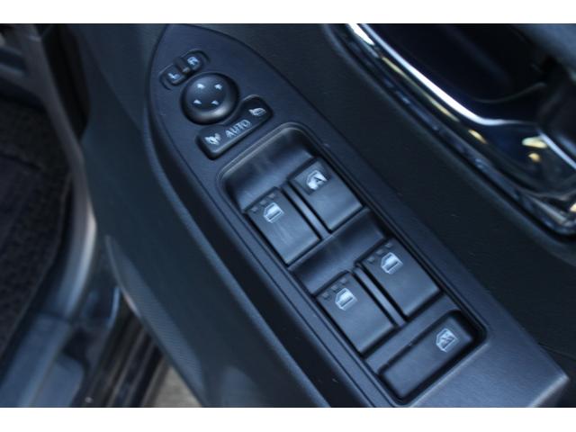 タント カスタムＲＳ　後期　純正１０インチナビ　全周囲カメラ　フルセグＴＶ　Ｂｌｕｅｔｏｏｔｈ接続　両側パワースライドドア　ＥＴＣ　ＵＳＢ接続　シートヒーター　ＬＥＤヘッドライト＆フォグ　レーダークルーズ　コーナーセンサー（26枚目）