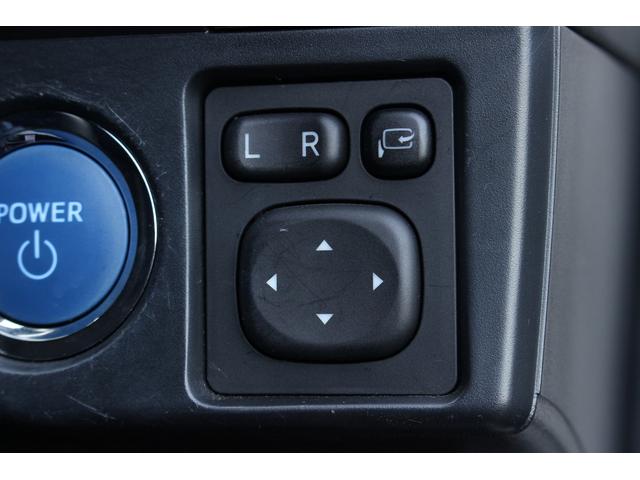 カローラフィールダー ハイブリッドG ダブルバイビー 後期 モデリスタフロント/サイド/リアエアロ トヨタセーフティセンス LEDヘッドライト 社外17インチアルミ 社外ナビ バックカメラ フルセグTV Bluetooth ハーフレザー シートヒーター(23枚目)