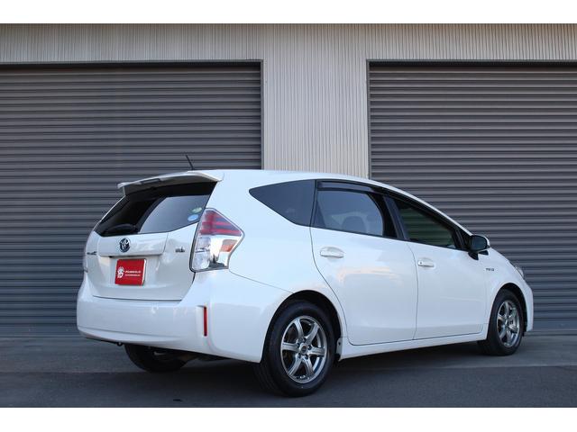 プリウスアルファ S 後期 7人乗り 社外ナビ 後席モニター バックカメラ フルセグTV Bluetooth ETC スマートキー ステアリングスイッチ 社外16インチアルミ LEDフォグ オートライト(3枚目)