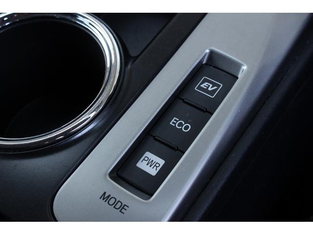 プリウスアルファ S 後期 7人乗り 社外ナビ 後席モニター バックカメラ フルセグTV Bluetooth ETC スマートキー ステアリングスイッチ 社外16インチアルミ LEDフォグ オートライト(16枚目)