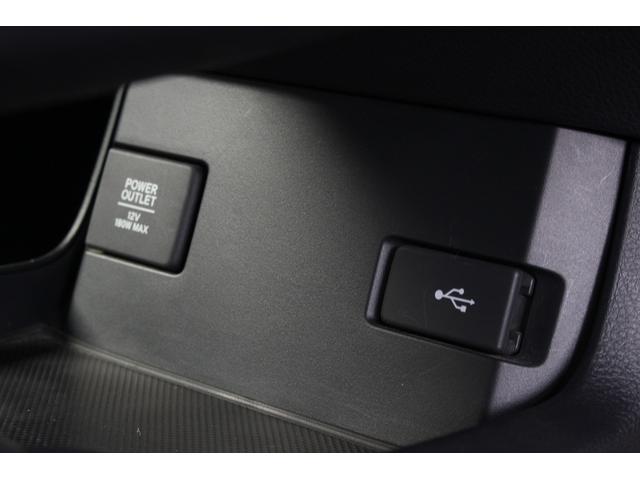 シビック ハッチバック　ホンダセンシング　後期　Ｆ．Ｓ．Ｒエアロキット　ハーフレザー　パワシート　シートヒーター　純正ナビ　バックカメラ　フルセグＴＶ　　ＥＴＣ　ＵＳＢ接続　ドライブレコーダ　レーダークルーズコントロール　レーンキープ（24枚目）