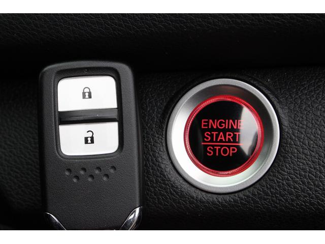 シビック ハッチバック　ホンダセンシング　後期　Ｆ．Ｓ．Ｒエアロキット　ハーフレザー　パワシート　シートヒーター　純正ナビ　バックカメラ　フルセグＴＶ　　ＥＴＣ　ＵＳＢ接続　ドライブレコーダ　レーダークルーズコントロール　レーンキープ（26枚目）