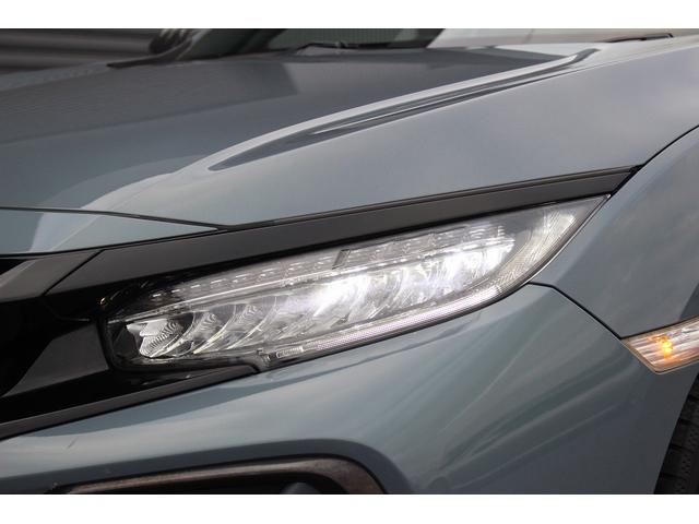 シビック ハッチバック　ホンダセンシング　後期　Ｆ．Ｓ．Ｒエアロキット　ハーフレザー　パワシート　シートヒーター　純正ナビ　バックカメラ　フルセグＴＶ　　ＥＴＣ　ＵＳＢ接続　ドライブレコーダ　レーダークルーズコントロール　レーンキープ（32枚目）