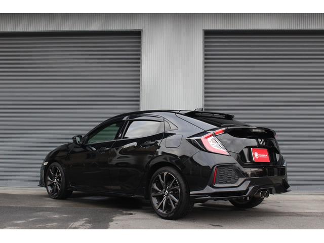 シビック ハッチバック　ホンダセンシング　６ＭＴ　Ｆ．Ｓ．Ｒエアロキット　シートヒーター　純正ナビ　バックカメラ　フルセグＴＶ　デジタルインナーミラー型ドライブレコーダー　レーダークルーズコントロール　レーンキープ　ＥＴＣ（4枚目）