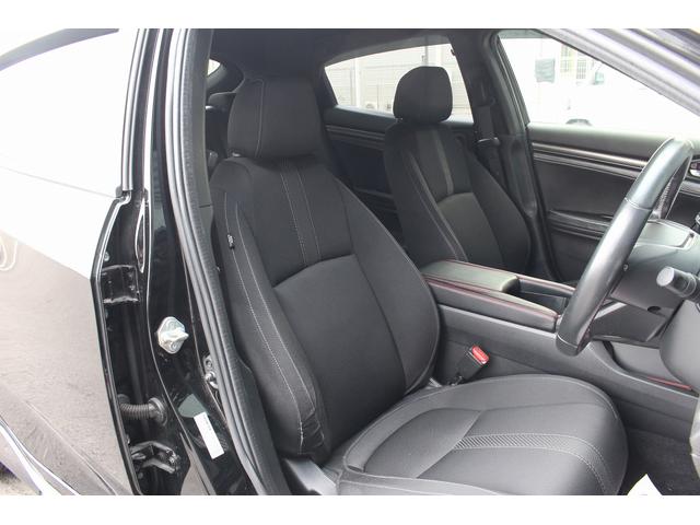 シビック ハッチバック　ホンダセンシング　６ＭＴ　Ｆ．Ｓ．Ｒエアロキット　シートヒーター　純正ナビ　バックカメラ　フルセグＴＶ　デジタルインナーミラー型ドライブレコーダー　レーダークルーズコントロール　レーンキープ　ＥＴＣ（7枚目）