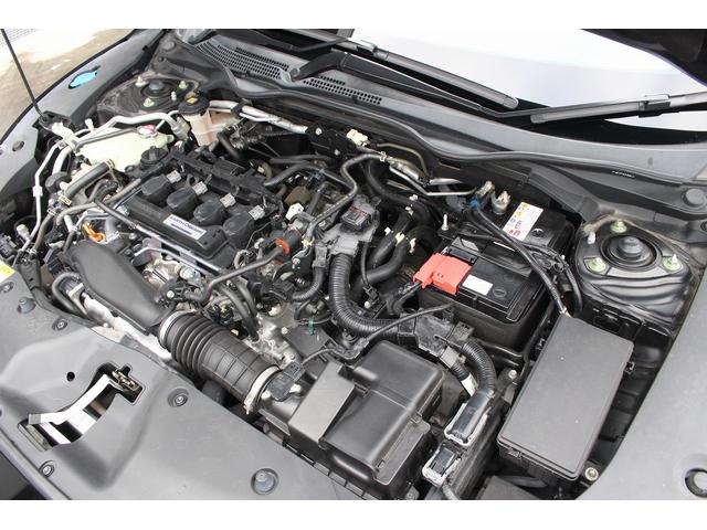 シビック ハッチバック　ホンダセンシング　６ＭＴ　Ｆ．Ｓ．Ｒエアロキット　シートヒーター　純正ナビ　バックカメラ　フルセグＴＶ　デジタルインナーミラー型ドライブレコーダー　レーダークルーズコントロール　レーンキープ　ＥＴＣ（33枚目）