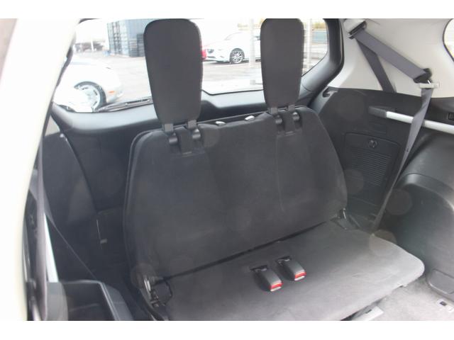 アウトランダー ローデスト２０ＭＳ　純正Ｆ．Ｒエアロ　車高調　マフラーカッター　社外１９インチアルミ　ＨＩＤヘッドライト＆ＬＥＤフォグ　社外ナビ　バックカメラ　フルセグ　Ｂｌｕｅｔｏｏｔｈ　ドライブレコーダー　クルーズコントロール（9枚目）