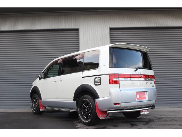 デリカD:5 D パワーパッケージ 1オーナー フロント/リアガードバー JAOSマッドフラップ オーバーフェンダー 社外マフラー 電動ステップ 社外16インチAW 両側パワースライドドア 社外ナビ バックカメラ フルセグ シートヒータ(4枚目)