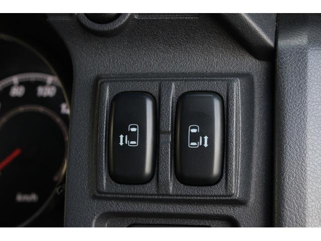 デリカD:5 D パワーパッケージ 1オーナー フロント/リアガードバー JAOSマッドフラップ オーバーフェンダー 社外マフラー 電動ステップ 社外16インチAW 両側パワースライドドア 社外ナビ バックカメラ フルセグ シートヒータ(20枚目)