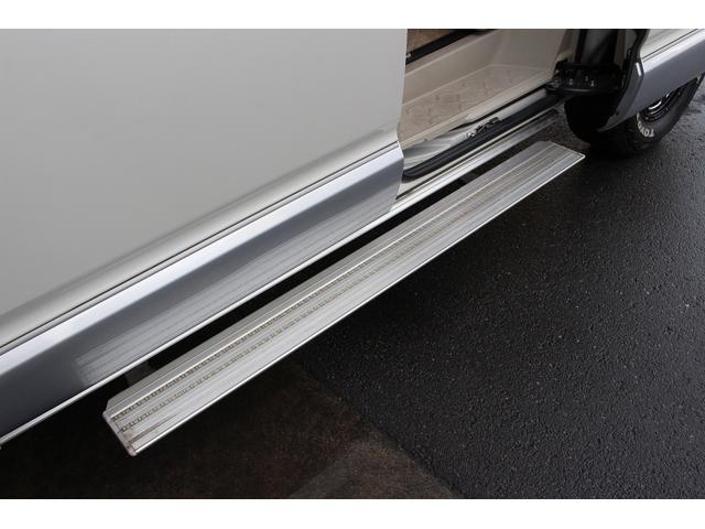 デリカD:5 D パワーパッケージ 1オーナー フロント/リアガードバー JAOSマッドフラップ オーバーフェンダー 社外マフラー 電動ステップ 社外16インチAW 両側パワースライドドア 社外ナビ バックカメラ フルセグ シートヒータ(25枚目)