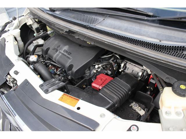 デリカD:5 D パワーパッケージ 1オーナー フロント/リアガードバー JAOSマッドフラップ オーバーフェンダー 社外マフラー 電動ステップ 社外16インチAW 両側パワースライドドア 社外ナビ バックカメラ フルセグ シートヒータ(30枚目)