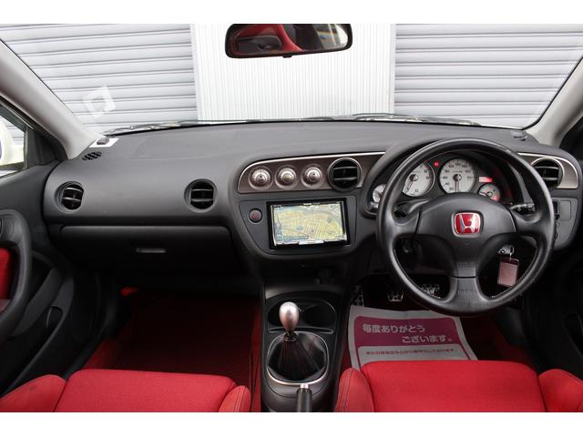 インテグラ タイプR 後期型 6MT 無限スポーツマフラー 純正レカロシート 純正17インチアルミ HIDヘッドライト 社外ナビ バックカメラ ETC キーレスキー DVD再生(5枚目)