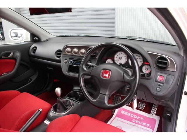 インテグラ タイプR 後期型 6MT 大型リヤウィング 柿本改マフラー レイズ17インチアルミ HIDヘッドライト キーレスキー 純正レカロシート Bluetooth接続 USB接続 CD再生(6枚目)