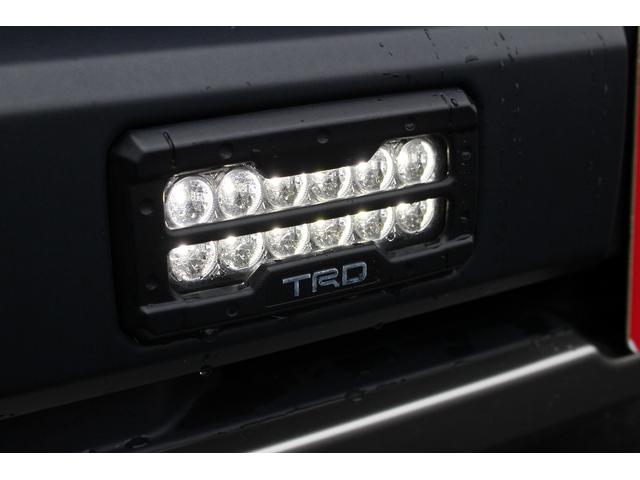 ハイエースバン スーパーＧＬ　ダークプライム　ＴＲＤフロントスポイラー／１５インチＡＷ／マッドガード　ベットキット　両側電動スライドドア　純正ナビ　フルセグ／Ｂカメラ／Ｂｌｕｅｔｏｏｔｈ　Ｆダウンモニター　コーナーセンサー　ＥＴＣ（36枚目）