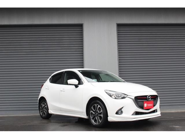 デミオ ＸＤツーリング　４ＷＤ　ディーゼル　純正Ｆ・Ｓエアロ　純正ナビ　フルセグ／Ｂｌｕｅｔｏｏｔｈ／バックカメラ　衝突軽減ブレーキ　クルーズコントロール　オートライト　ＬＥＤヘッドライト　純正１６ＡＷ　ＥＴＣ（2枚目）