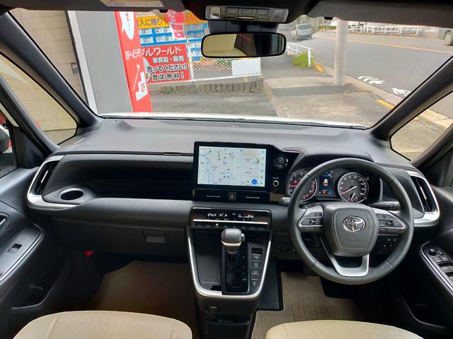 ヴォクシー Ｓ－Ｇ　ワンオーナー　禁煙　モデリスタ　ＲＳＲ車高調　柿本改マフラー　スモークテール　１０．５インチナビＴＶ　バックカメラ　両側パワースライド　コーナーセンサー　ＥＴＣ２．０　ＤＶＤ再生　Ｂｌｕｅｔｏｏｔｈ（2枚目）
