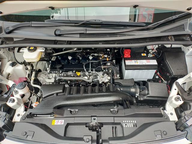 ヴォクシー Ｓ－Ｇ　ワンオーナー　禁煙　モデリスタ　ＲＳＲ車高調　柿本改マフラー　スモークテール　１０．５インチナビＴＶ　バックカメラ　両側パワースライド　コーナーセンサー　ＥＴＣ２．０　ＤＶＤ再生　Ｂｌｕｅｔｏｏｔｈ（18枚目）