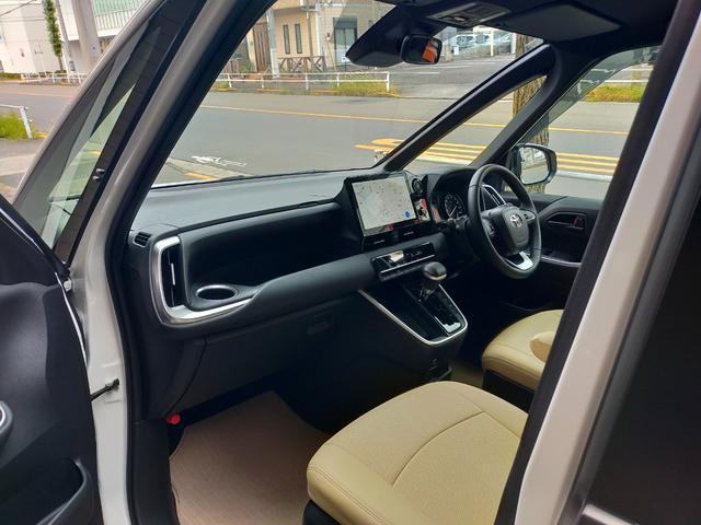 ヴォクシー Ｓ－Ｇ　ワンオーナー　禁煙　モデリスタ　ＲＳＲ車高調　柿本改マフラー　スモークテール　１０．５インチナビＴＶ　バックカメラ　両側パワースライド　コーナーセンサー　ＥＴＣ２．０　ＤＶＤ再生　Ｂｌｕｅｔｏｏｔｈ（22枚目）