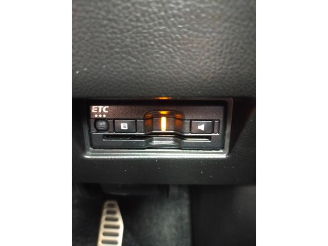 スイフトスポーツ ベースグレード ワンオーナー 禁煙 衝突被害軽減ブレーキ BSM ナビ フルセグ バックカメラ DVD再生 Bluetooth 前後ドラレコ ETC アダプティブクルコン LEDライト パドルシフト シートヒーター(10枚目)