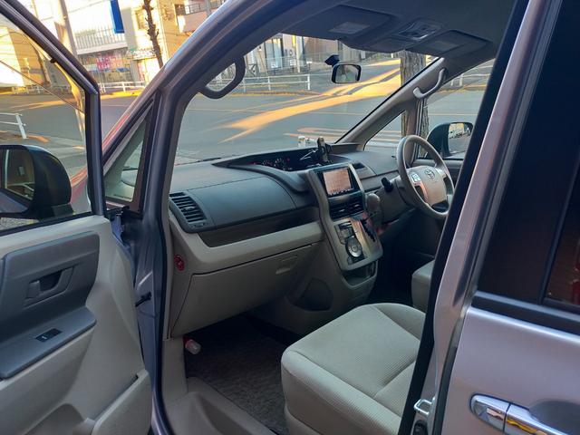 TOYOTA NOAH X SMART EDITION