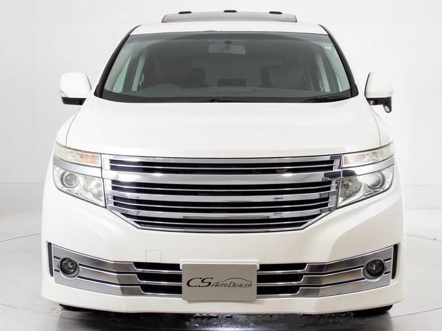 エルグランド ライダー　黒クロスシート　マニュアルシート　（禁煙車）（８人乗りフルフラットシート）（サンルーフ）（後席モニター）黒ハーフレザー／両側自動ドア／純正ＨＤＤナビ／バックカメラ／ビルトインＥＴＣ／Ｂｌｕｅｔｏｏｔｈ接続／フルセグＴＶ／（13枚目）