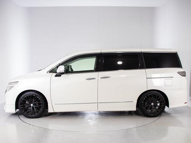 NISSAN ELGRAND 350HIGHWAY STAR PREMIUM URBAN CHROME