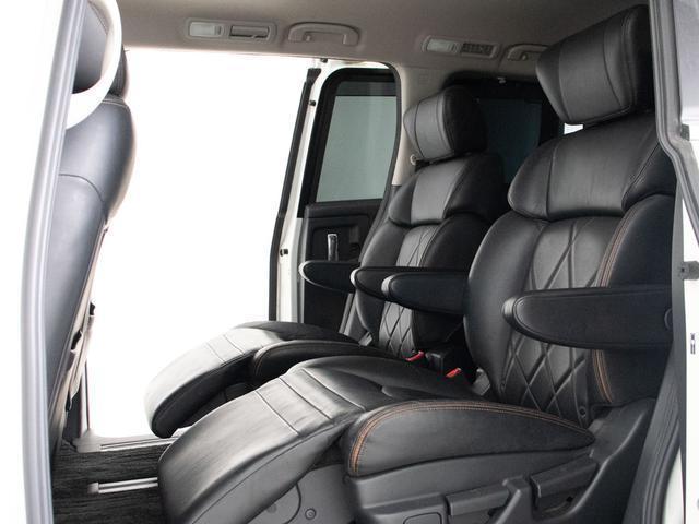 NISSAN ELGRAND 350HIGHWAY STAR PREMIUM URBAN CHROME