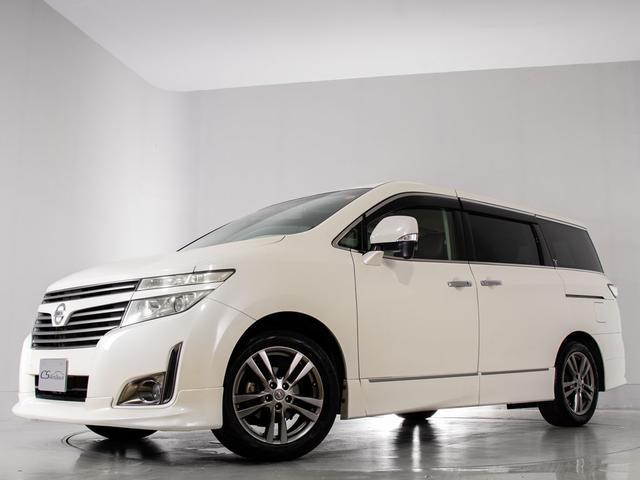 エルグランド ２５０ハイウェイスターアーバンクロム　（禁煙車）（点検記録簿８枚）（保冷温庫マルチファンクションコンソール）（アルパインＢＩＧ－Ｘナビ）後席モニター／フロントリップ／両側自動ドア／黒ハーフレザーシート／バックカメラ／コンビハンドル／（11枚目）