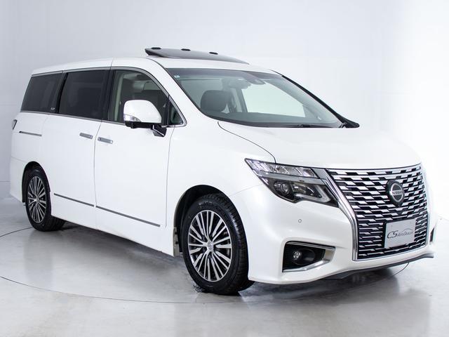 エルグランド ＶＩＰ　（禁煙＆ワンオーナー車両）（３６０°セーフティアシスト）ツインサンルーフ／オートステップ／後席モニター／両側電動スライドドア／黒本革シート／ＡＣ１００Ｖ電源／新品タイヤ／Ｂｌｕ－ｒａｙ再生／記録簿６（13枚目）