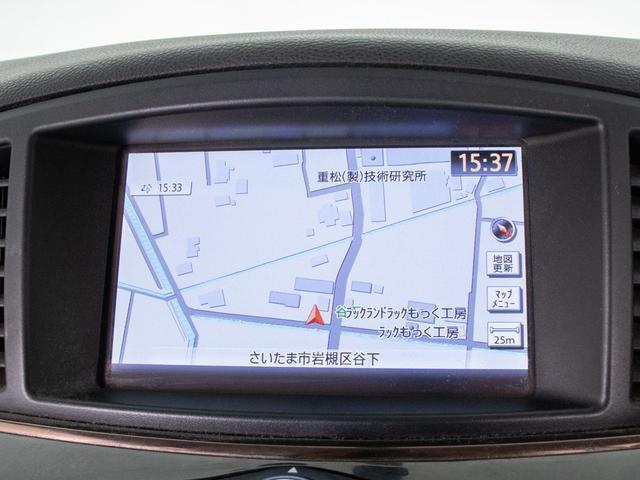 エルグランド ３５０ハイウェイスタープレミアム　（禁煙車）（黒本革シート）インテリジェントクルーズコントロール／エマージェンシーブレーキ／全周囲カメラ／両側電動スライドドア／パワーバックドア／ＡＣ１００Ｖ電源／シートヒーター／後席モニター／フルセグ（32枚目）