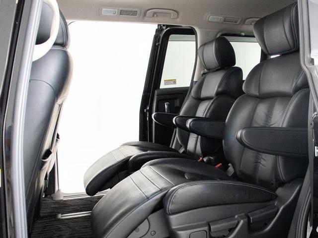 NISSAN ELGRAND RIDER BLACK LINE