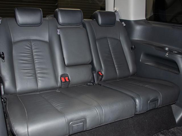 NISSAN ELGRAND RIDER BLACK LINE