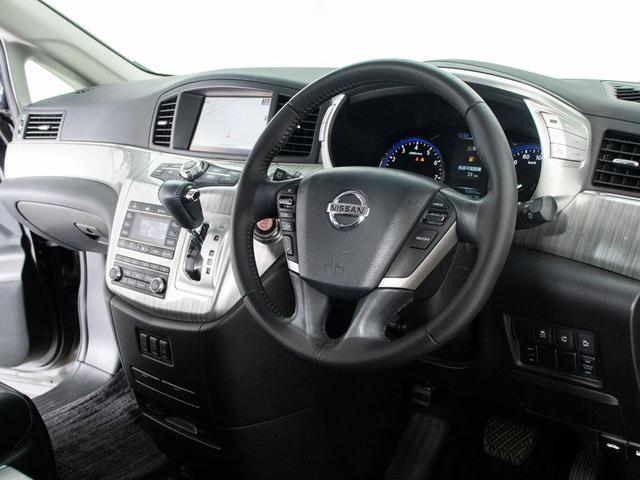 NISSAN ELGRAND RIDER BLACK LINE