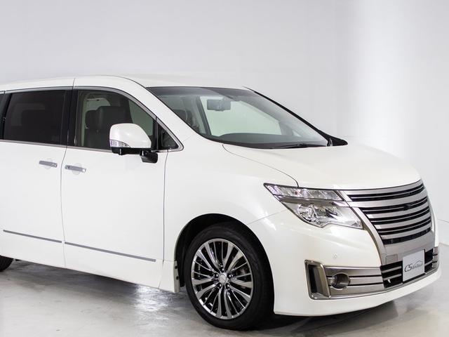 エルグランド ライダー ハイパフォーマンススペック ブラックライン (点検記録簿10枚)(インテリジェントクルーズコントロール)(エマージェンシーブレーキ)黒本革/全周囲カメラ/専用ECU・ダウンサス・ボディ補強/両側自動ドア/パワーバックドア/純正HDDナビ/(16枚目)