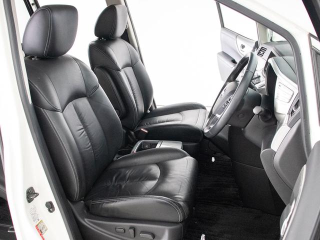 エルグランド ライダー ハイパフォーマンススペック ブラックライン (点検記録簿10枚)(インテリジェントクルーズコントロール)(エマージェンシーブレーキ)黒本革/全周囲カメラ/専用ECU・ダウンサス・ボディ補強/両側自動ドア/パワーバックドア/純正HDDナビ/(23枚目)