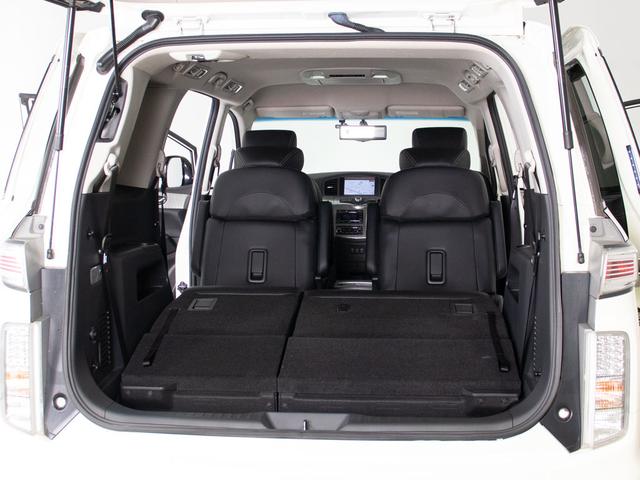 エルグランド ライダー ハイパフォーマンススペック ブラックライン (点検記録簿10枚)(インテリジェントクルーズコントロール)(エマージェンシーブレーキ)黒本革/全周囲カメラ/専用ECU・ダウンサス・ボディ補強/両側自動ドア/パワーバックドア/純正HDDナビ/(28枚目)