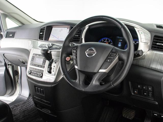 エルグランド ライダー ハイパフォーマンススペック ブラックライン (点検記録簿10枚)(インテリジェントクルーズコントロール)(エマージェンシーブレーキ)黒本革/全周囲カメラ/専用ECU・ダウンサス・ボディ補強/両側自動ドア/パワーバックドア/純正HDDナビ/(40枚目)