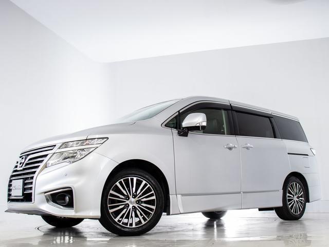 エルグランド ３５０ハイウェイスタープレミアム　（全周囲カメラ）（インテリジェントクルーズコントロール）エマージェンシーブレーキ／黒本革シート／ＡＣ１００Ｖ電源／後席モニター／両側電動スライドドア／パワーシート／シートヒーター／シートメモリー（10枚目）