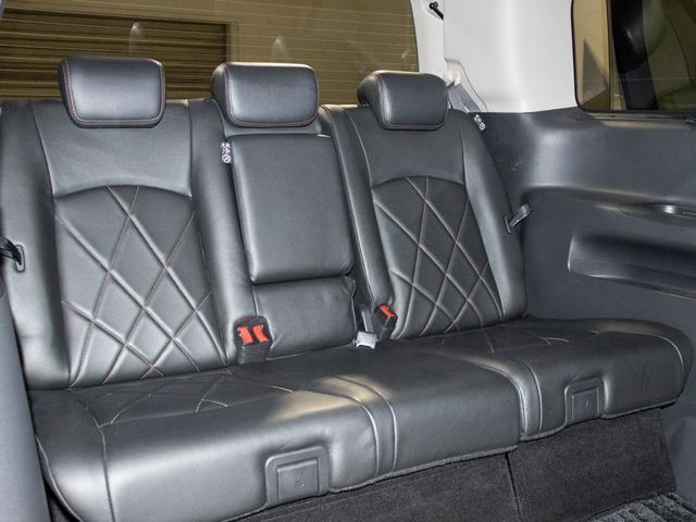 エルグランド ３５０ハイウェイスタープレミアム　（全周囲カメラ）（インテリジェントクルーズコントロール）エマージェンシーブレーキ／黒本革シート／ＡＣ１００Ｖ電源／後席モニター／両側電動スライドドア／パワーシート／シートヒーター／シートメモリー（27枚目）