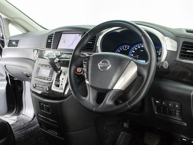 エルグランド ライダー 黒本革シート (禁煙&ワンオーナー車両)(全周囲カメラ)黒本革シート/両側電動スライドドア/後席モニター/AC100V電源/専用AUTECHホイール・スポーツマフラー/クリアランスソナー/Bluetooth接続(33枚目)