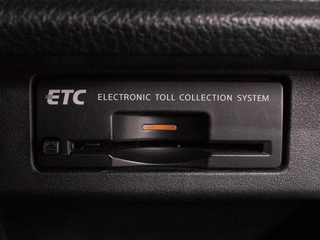 エルグランド ライダー 黒本革シート (禁煙&ワンオーナー車両)(全周囲カメラ)黒本革シート/両側電動スライドドア/後席モニター/AC100V電源/専用AUTECHホイール・スポーツマフラー/クリアランスソナー/Bluetooth接続(36枚目)