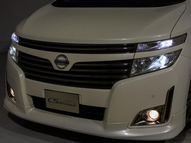 エルグランド ２５０ハイウェイスターアーバンクロム　（禁煙車）（点検記録簿６枚）（後席モニター）両側電動スライドドア／バックカメラ／クリアランスソナー／ハーフレザーシート／クルーズコントロール／フルセグＴＶ／後席オットマン／Ｂｌｕｅｔｏｏｔｈ接続／（12枚目）